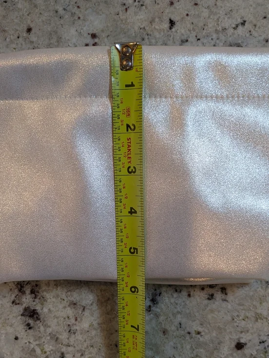 NWT Victoria’s Secret Metallic Champagne Cosmetic Bag Drawstring Pouch Travel - Picture 9 of 10